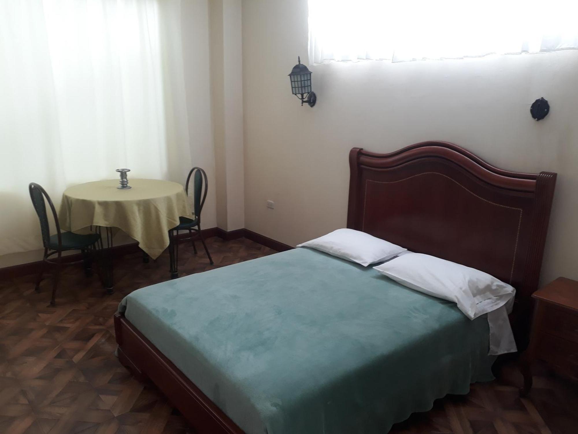 El Cardenal Hotel 洛哈 外观 照片